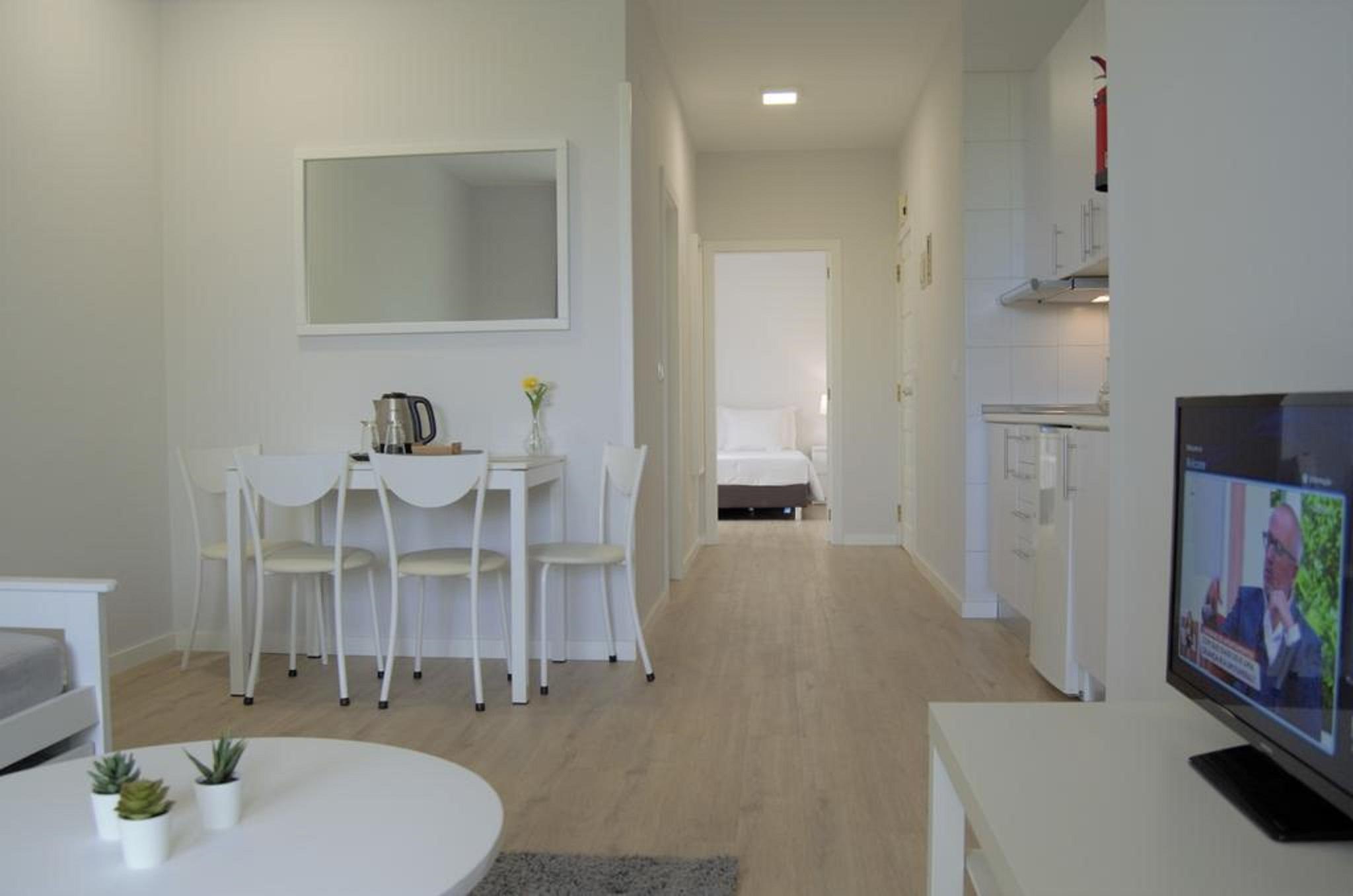 Apartamentos Turisticos Vitoria By Petit Hotels Funchal  Exterior photo