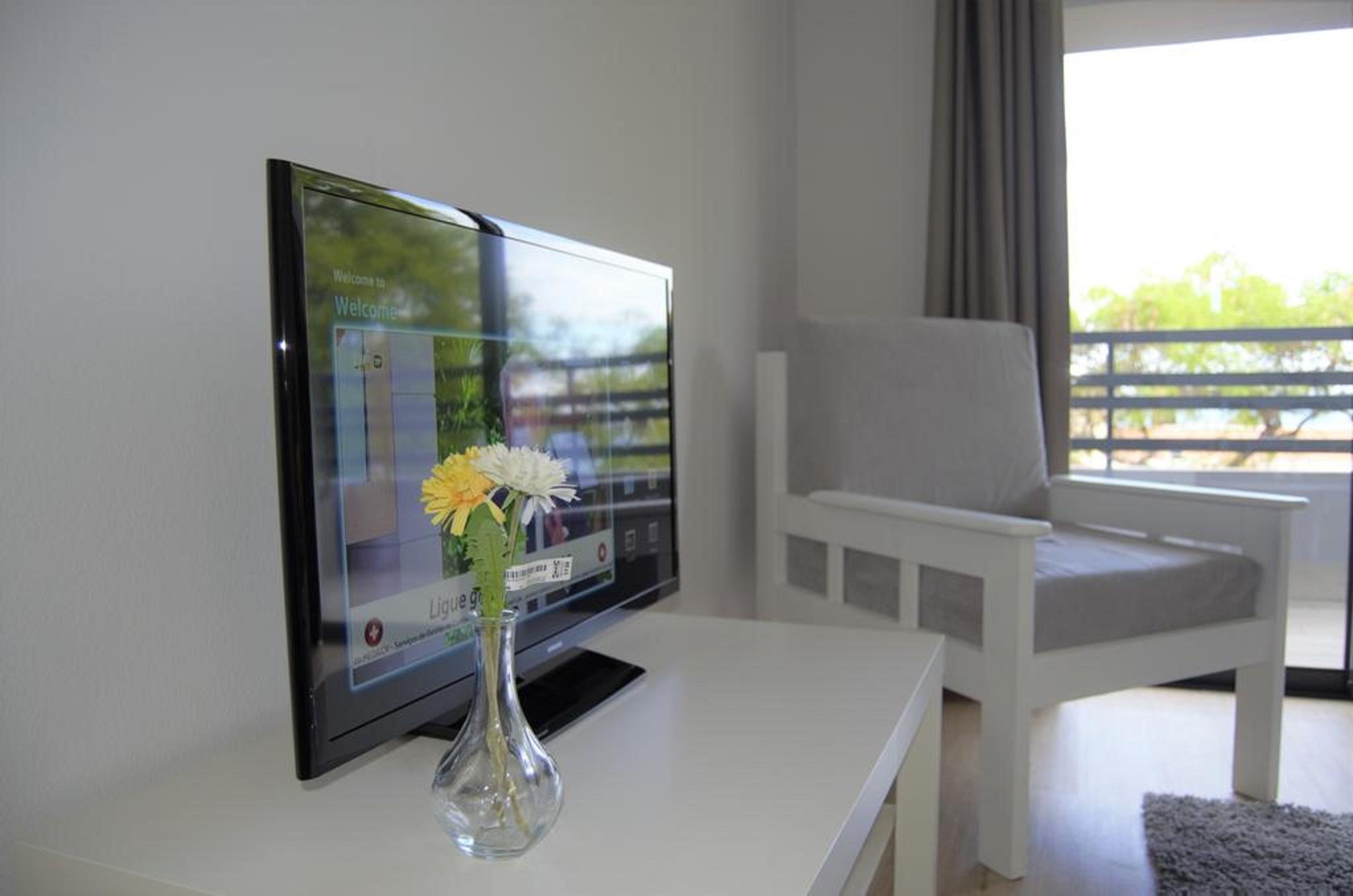 Apartamentos Turisticos Vitoria By Petit Hotels Funchal  Exterior photo