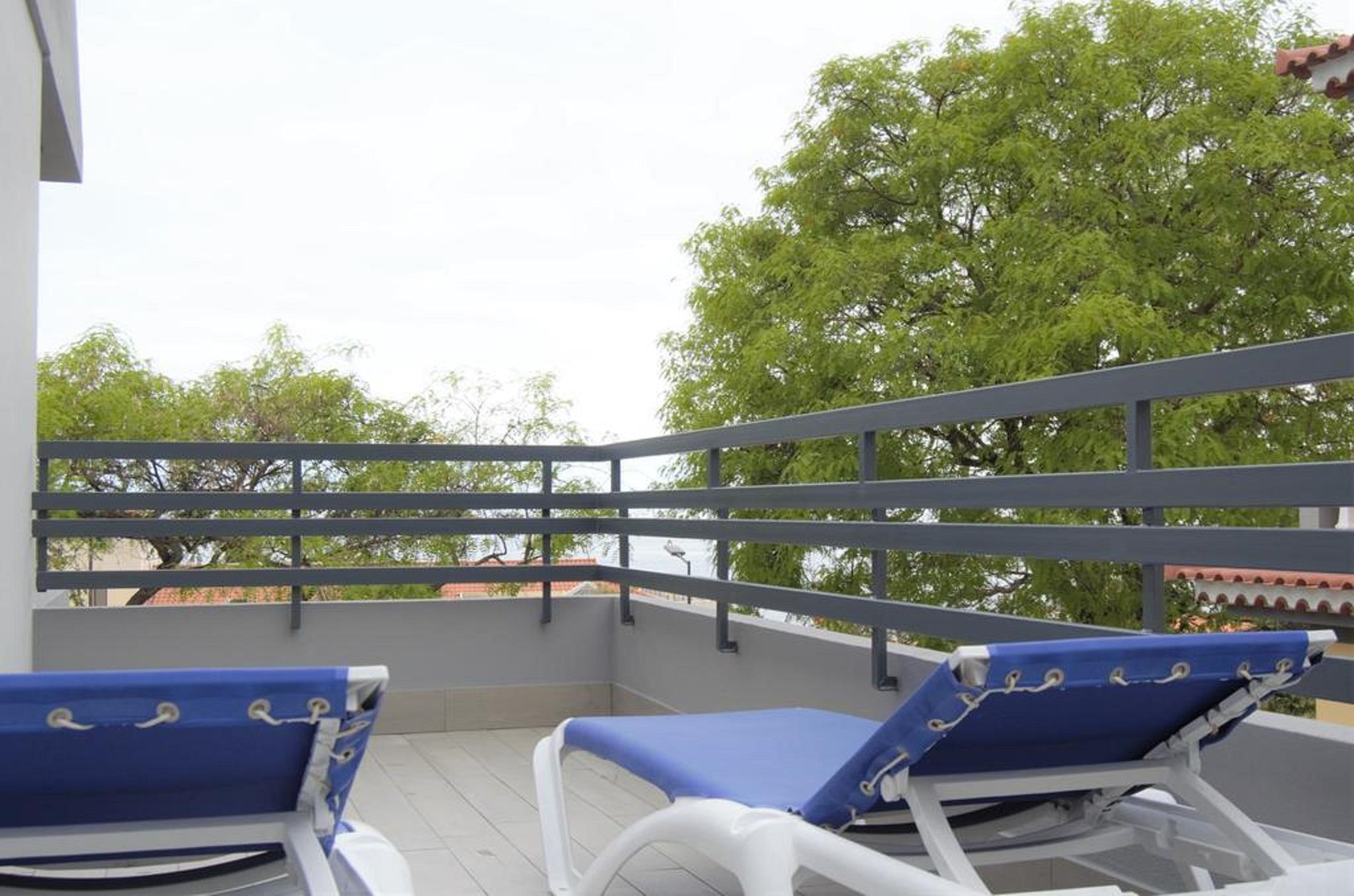 Apartamentos Turisticos Vitoria By Petit Hotels Funchal  Exterior photo