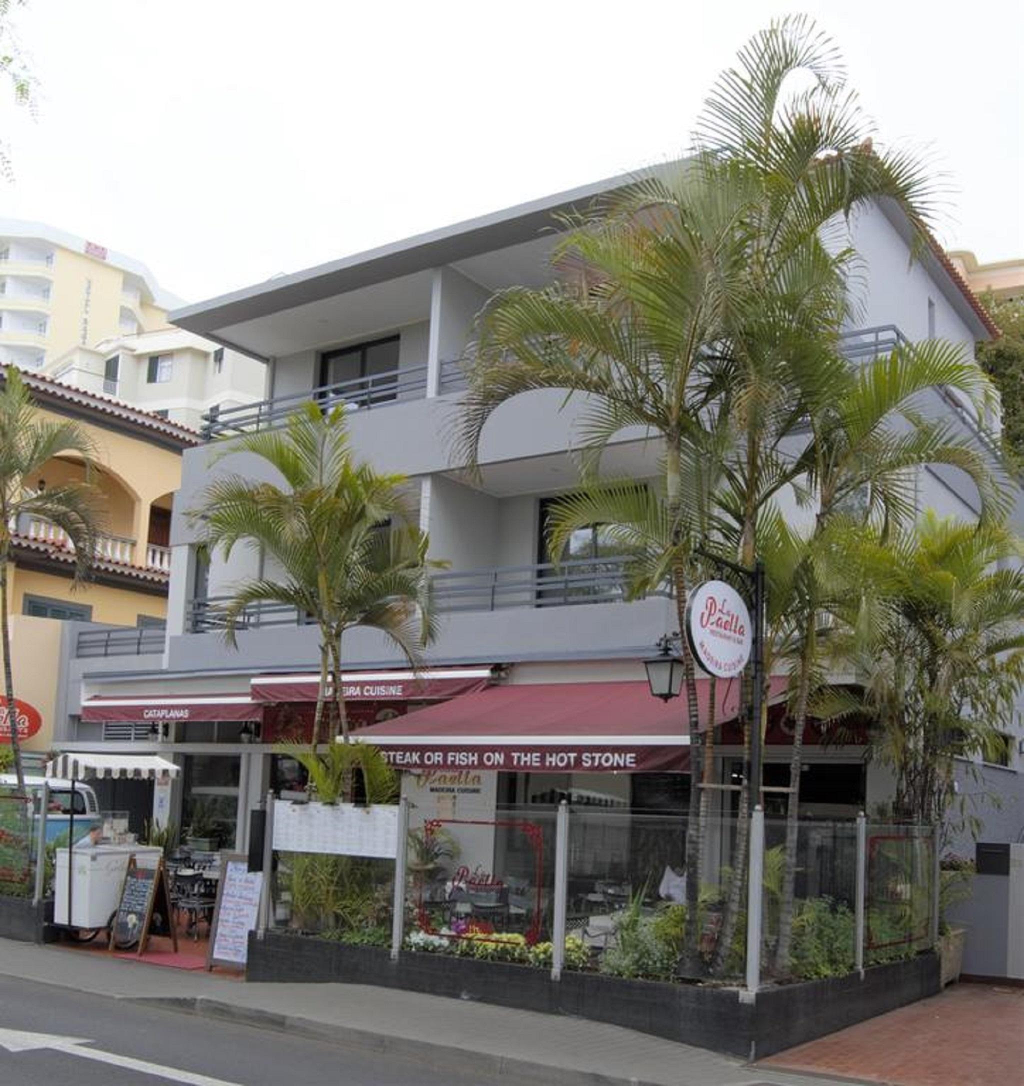 Apartamentos Turisticos Vitoria By Petit Hotels Funchal  Exterior photo