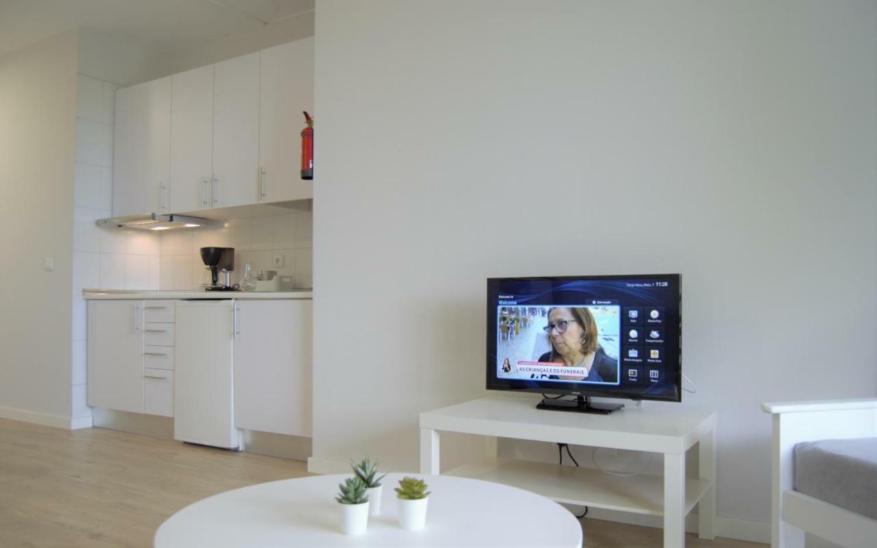 Apartamentos Turisticos Vitoria By Petit Hotels Funchal  Exterior photo