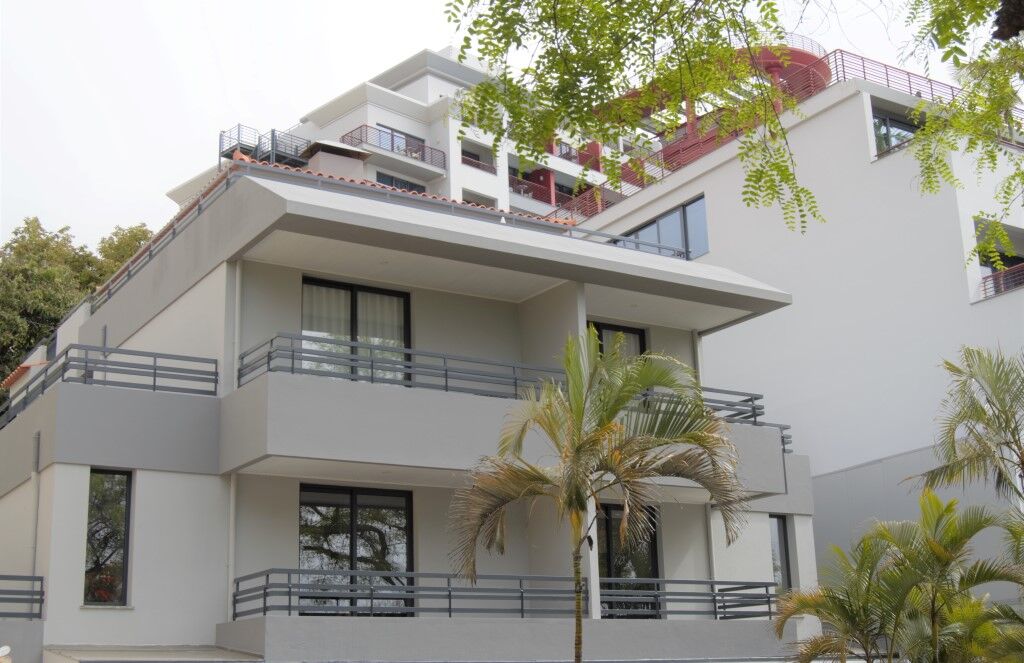 Apartamentos Turisticos Vitoria By Petit Hotels Funchal  Exterior photo